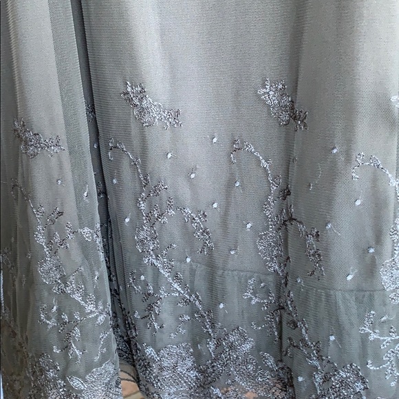 J Jill embroidered mesh skirt in charcoal lace - Picture 5 of 8